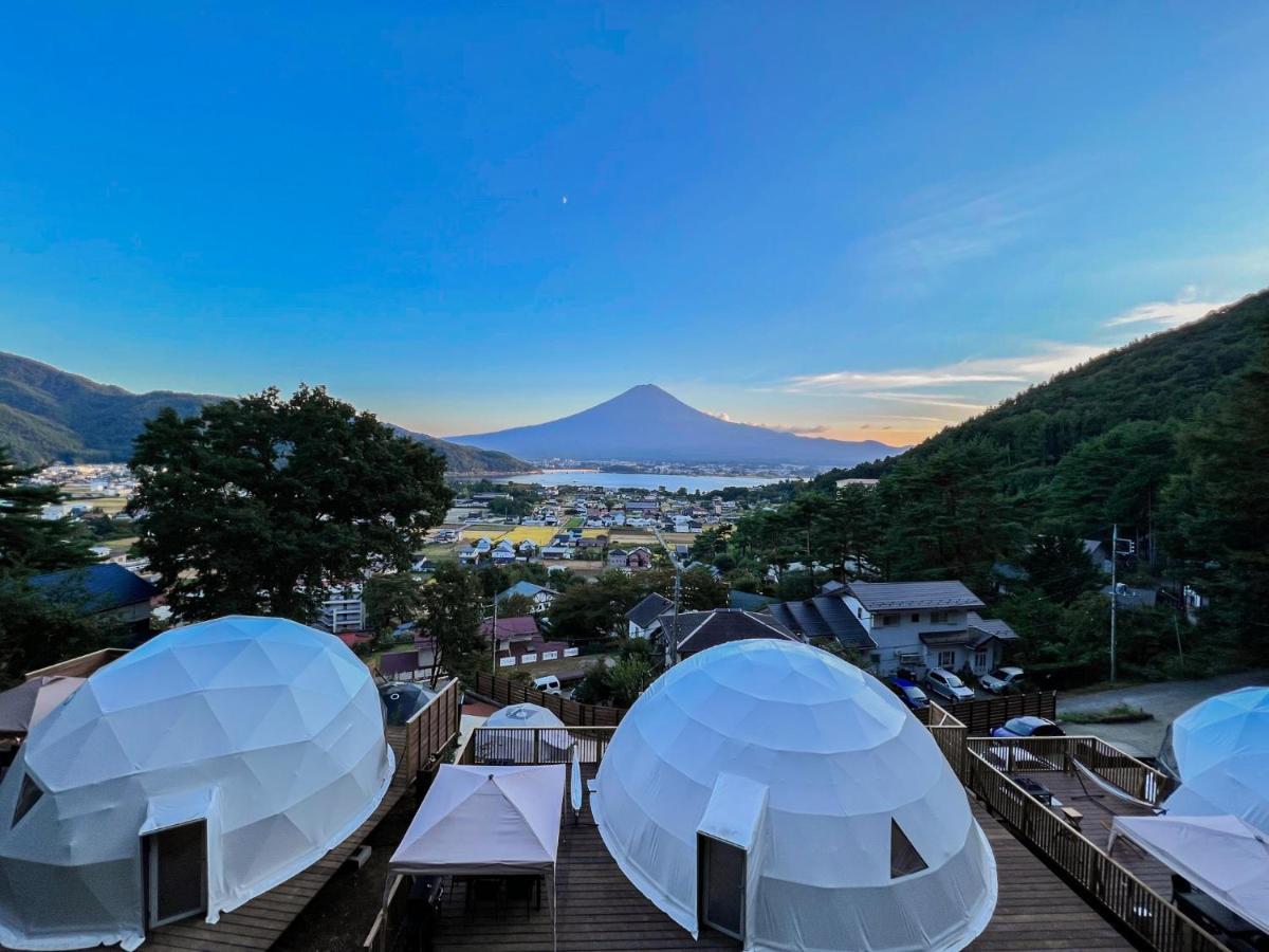 Mt.Fujiグランピングテラス　嶺乃華 Hotel Fujikawaguchiko Exterior photo